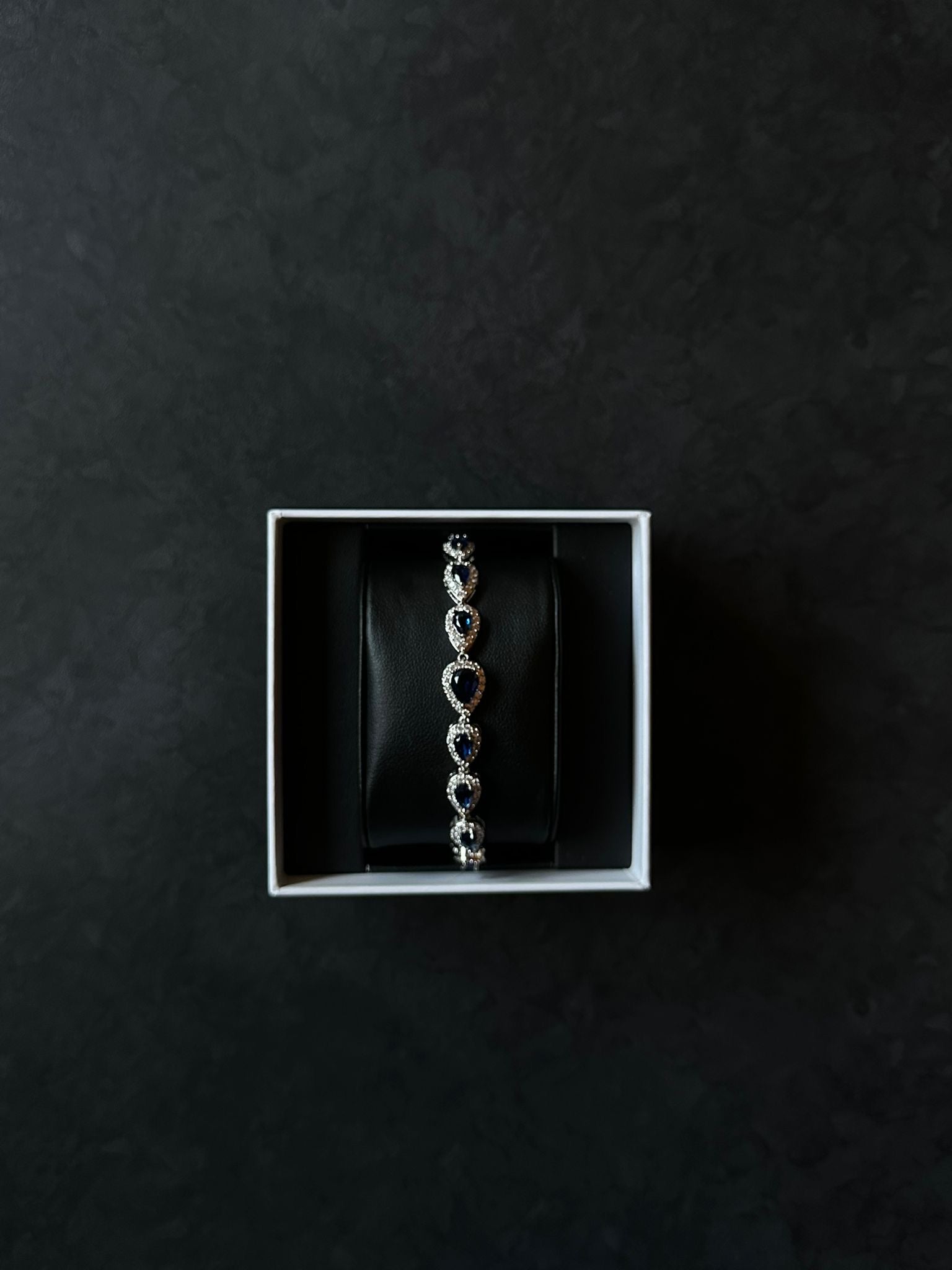 ROYALE TEAR DROP BRACELETS