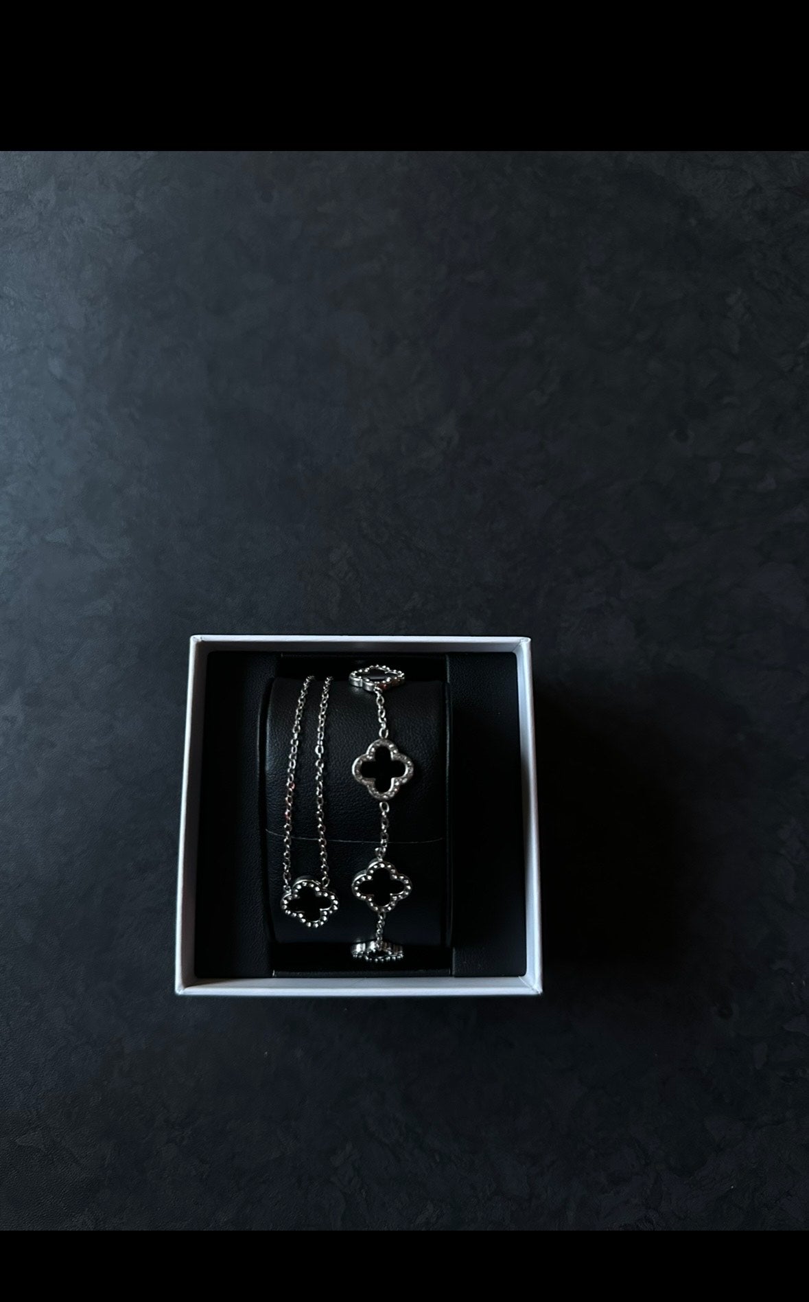 CLOVERLEAF NACLESES SILVER