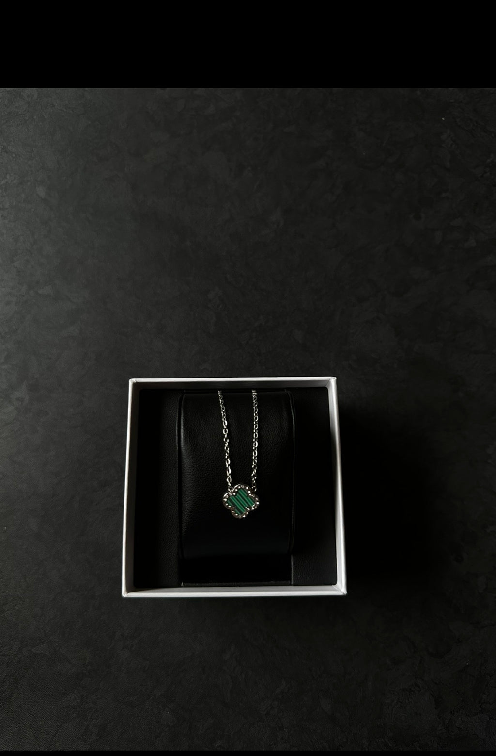CLOVERLEAF NACLESES SILVER